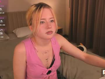 kiki peach