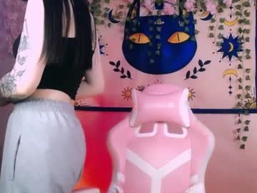 molly kisss